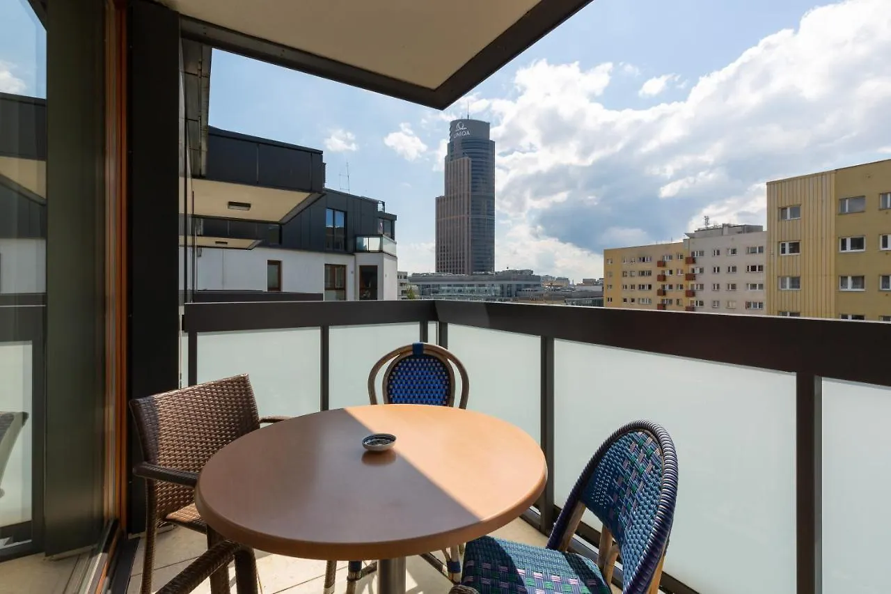 Ogrodowa 48 Modern Apartment by Renters Warszawa 0*,  Polska